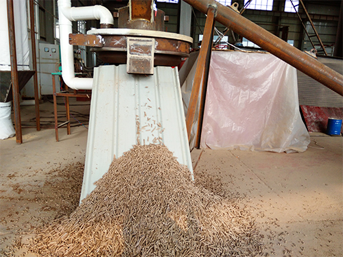 夏季稻殼顆粒機(jī)生產(chǎn)線在加工過程中需要注意哪些？