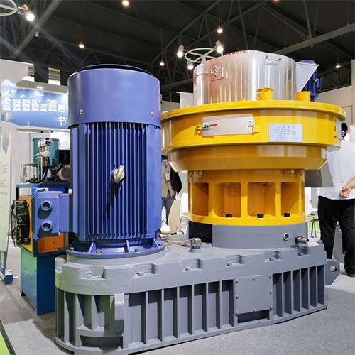 您知道購買一臺性能很強(qiáng)的生物質(zhì)燃料顆粒機(jī)嗎？